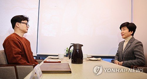 김영주 부의장, 내일 국민의힘 입당…영등포갑 전략공천 유력종합
