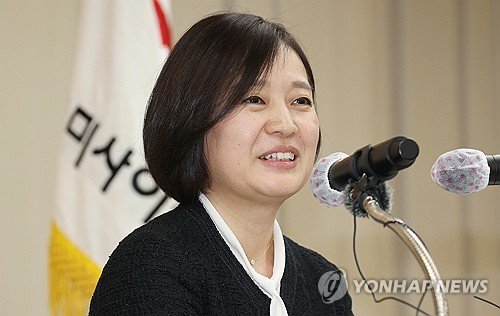 국민연금, 한미약품 그룹 경영권 분쟁서 모녀 손 들어줬다