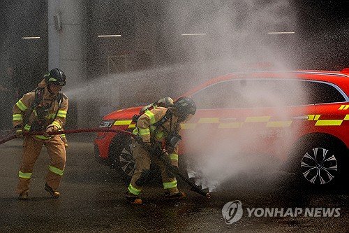 전기차 포비아 해소 총력…배터리 안전·소비자 알권리 강화