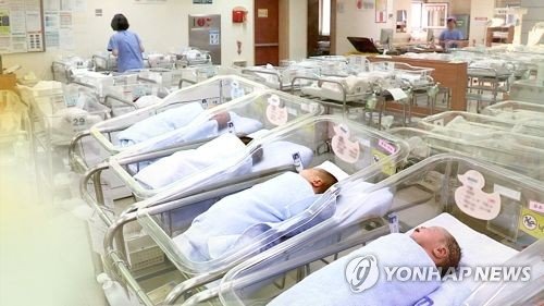 아기울음 12년만에 최대폭 ↑…3분기 출산율 0.76명으로 반등