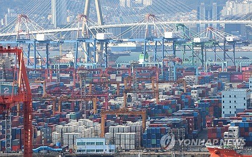 12월 초순 수출 12% 증가…반도체 43%↑·車 8.6%↓종합