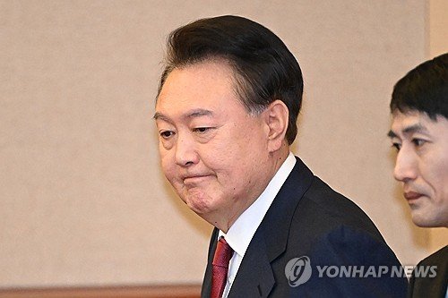 내란 혐의 구속기소 윤석열 대통령, 법원에 구속취소 청구종합