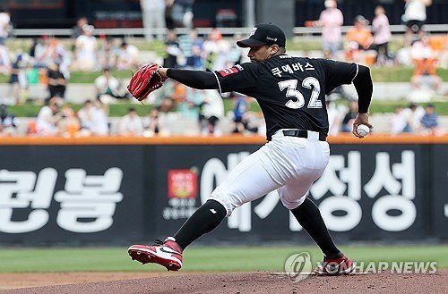 [分享] KT: Cuevas有收到台灣、墨西哥的報價