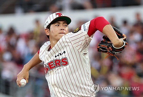 역투하는 KIA 이태양