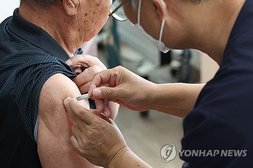 코로나19 백신 맞으면 암 걸린다?…3천600만명 분석 결과는 - 네이트