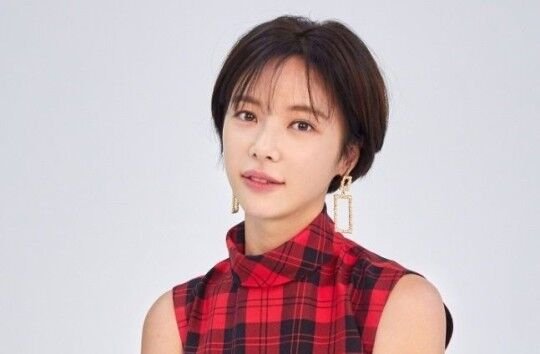 황정음, 결혼 9년 만에 이혼 확정…심려 끼쳐 죄송