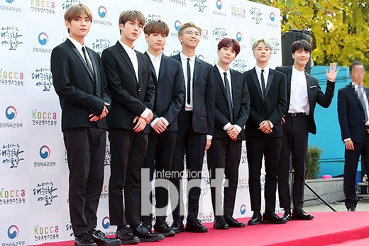 bnt포토] 방탄소년단 '세계를 사로잡은 일곱남자' : 네이트 뉴스