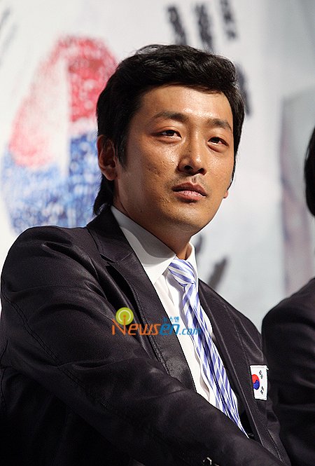 í•˜ì •ìš° ì—¬ì¹œ êµ¬ì€ì•  ê¸¸ê±°ë¦¬ì—ì„œ ì²«ëˆˆì— ë°˜í–ˆë‹¤ ë„¤ì´íŠ¸ë‰´ìŠ¤