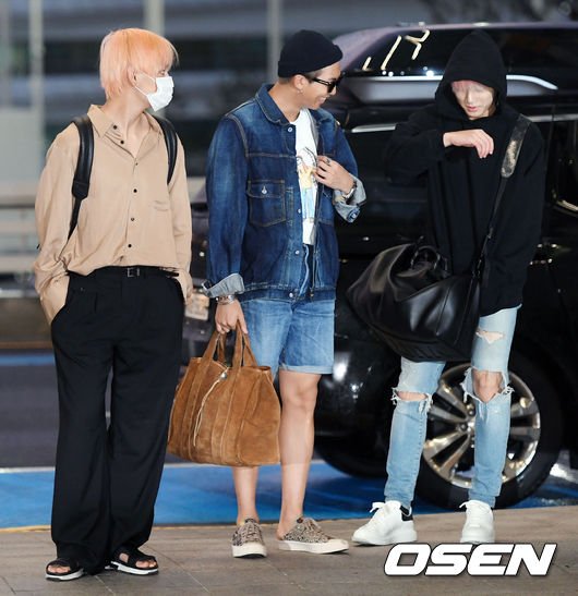 사진]뷔-RM-정국,'즐거운 LA 行' : 네이트 연예