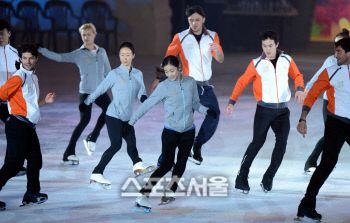 9개월만에 무대 김연아 'OO이 고민'? : 네이트 스포츠