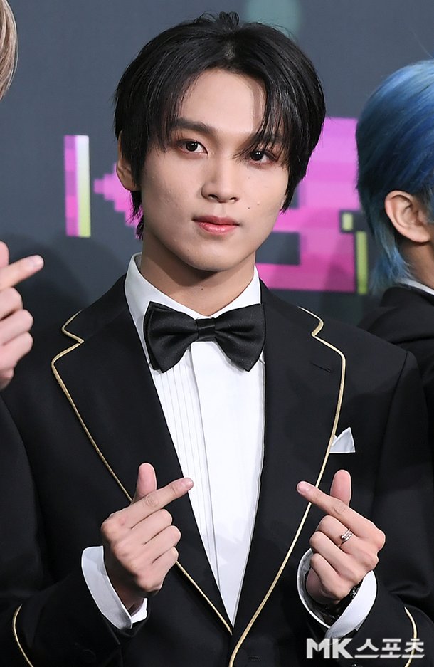 NCT127 해찬 '12월의 하트 선물' [MK포토] : 네이트 연예