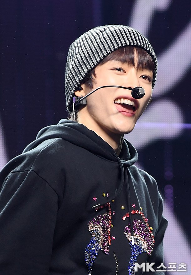 성찬 'NCT에서 라이즈로' [MK포토] : 네이트 연예