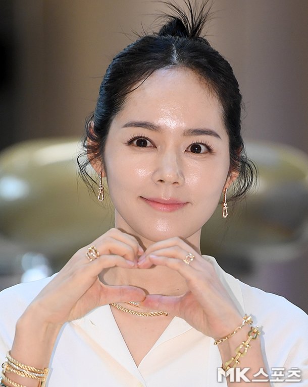 한가인 '여신의 하트' : 네이트 연예