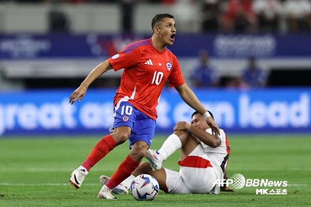 페루-칠레, 치열한 격돌에도 전반전 0-0 헛심 공방 [코파 2024 ] : 네이트 스포츠