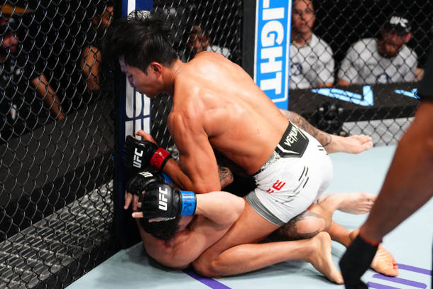 이정영 UFC 2경기 만에 메인카드…상대도 인정 : 네이트 스포츠