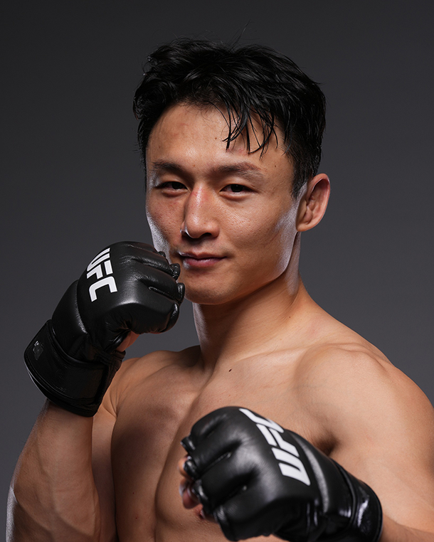 UFC 최두호, 올해 프로야구 최고 빅매치 시구 : 네이트 스포츠
