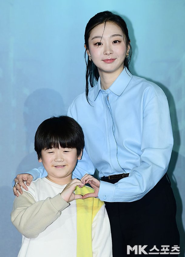 김다미-권은성 '엄마와 아들' [MK포토] : 네이트 연예