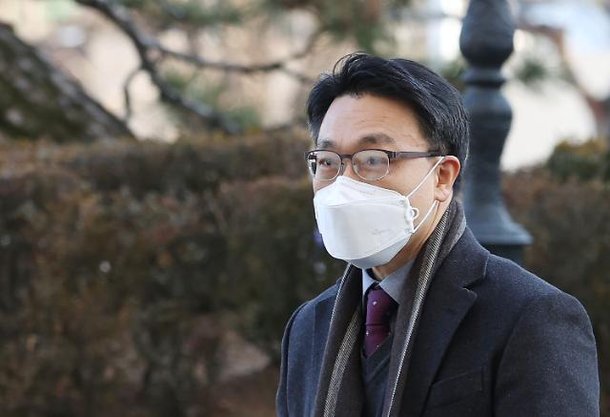 文대통령, 초대 공수처장에 김진욱 지명 : 네이트 뉴스