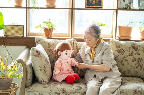 Hyodol to showcase AI-powered companion robot at MWC in Barcelona : 네이트 뉴스
