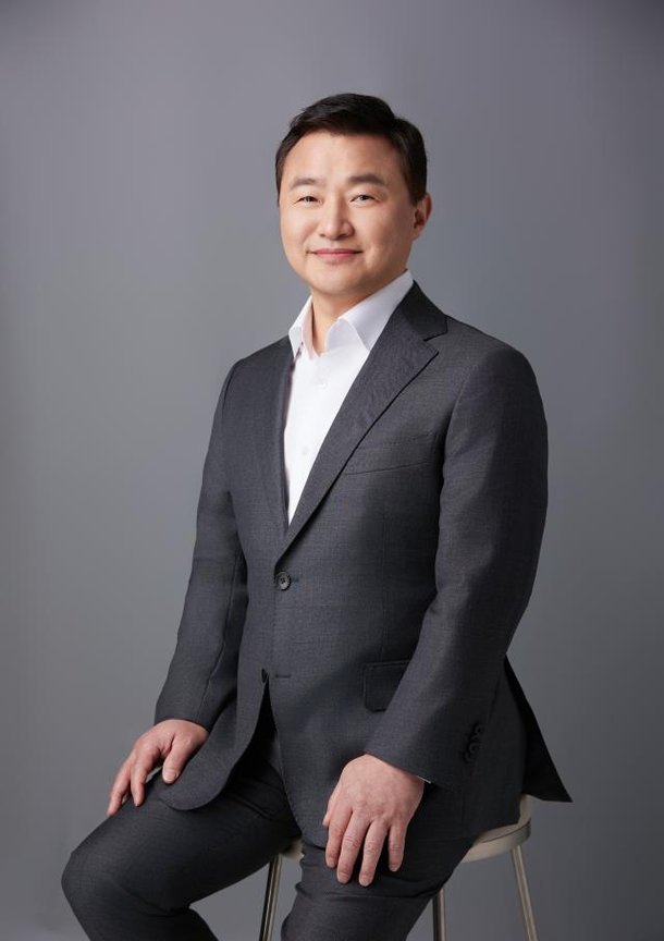 Samsung Electronics names new DX, DS co-CEOs and brings in global ...