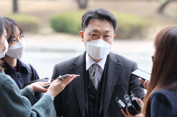 김진욱 