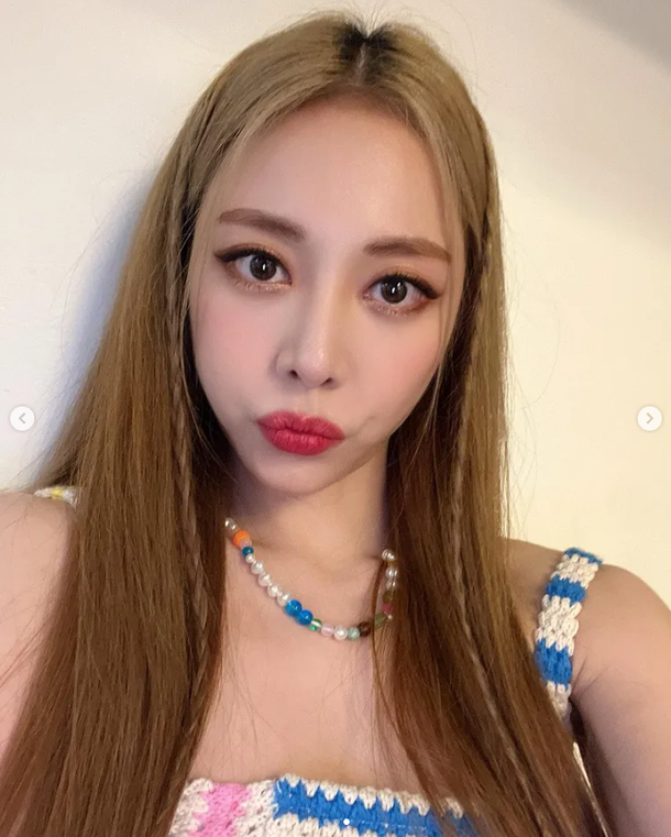 브브걸 은지, 메이크업 하나로 고혹적인 비주얼 자랑··· 원래 이렇게 글래머러스 했나 | 네이트 연예
