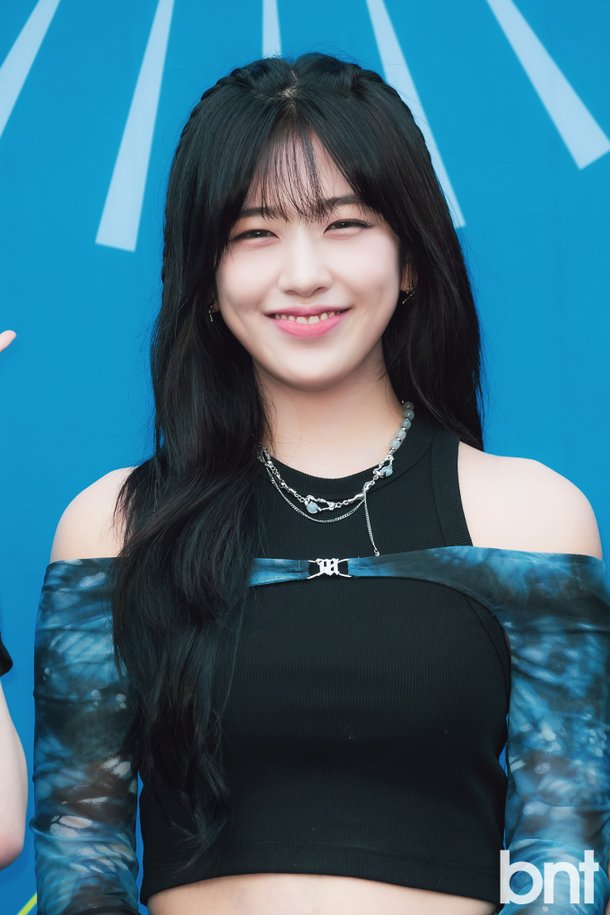 [bnt포토] 아이브 안유진 '싱글벙글' : 네이트 뉴스