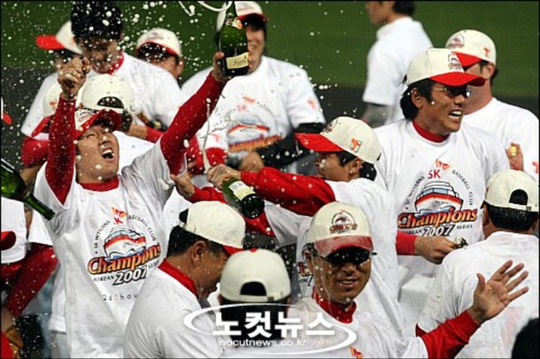 시범경기 1위→KS 우승 '6번의 역사'…올해도 이어질까? : 네이트 스포츠