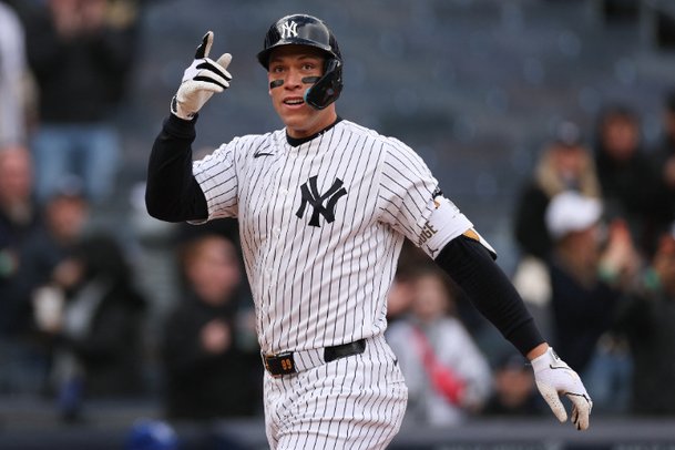 Aaron Judge with New York Yankees teammates during the 2026 season