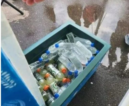 꽃게냉동고까지 동원…잼버리 위해 얼음물 얼리는 인근 주민들 : 네이트 뉴스