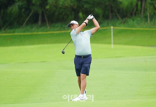 [포토] 김재호, 투 온 공략 : 네이트 스포츠