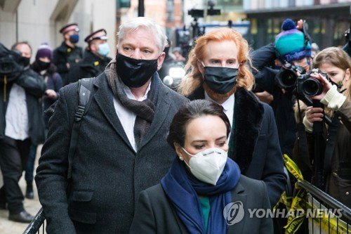 Britain Assange Extradition Trial 네이트 뉴스