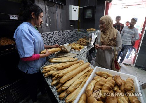 TUNISIA ECONOMY SUBSIDED BREAD : 네이트 뉴스