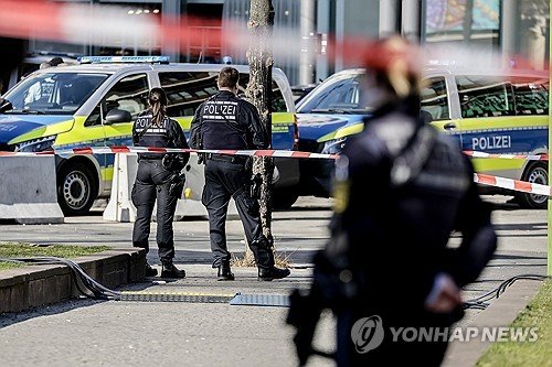 GERMANY CAR RAMMING ATTACK : 네이트 뉴스
