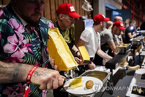 SWITZERLAND GASTRONOMY RACLETTE RECORD : 네이트 뉴스