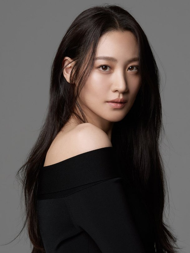 수현, '히어로는 아닙니다만' 출연…장기용과 호흡 [공식] : 네이트 연예