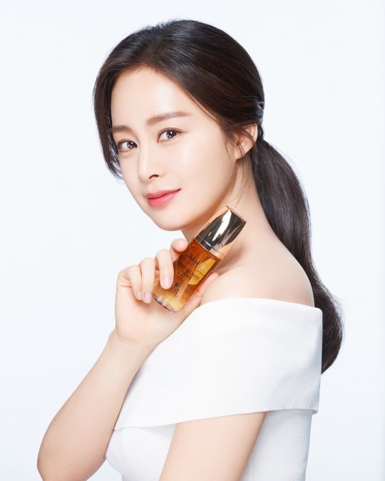 Kim Tae Hee * 김태희 * 金泰希 * キムテヒ - Page 1539 - actors & actresses ...