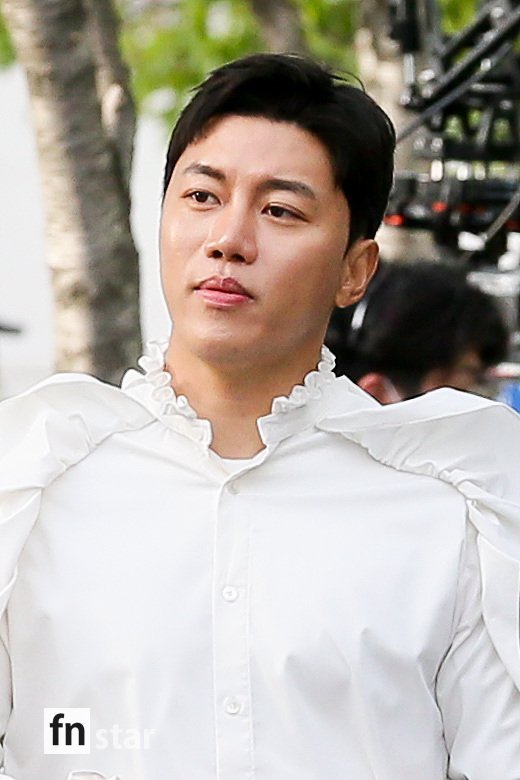 [포토] 음문석, '강렬한 파워 눈빛' : 네이트 연예