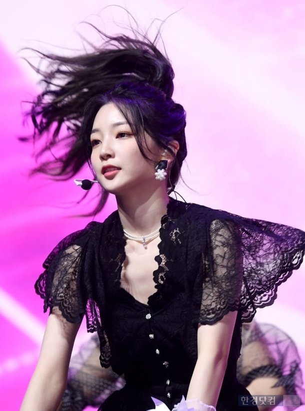 [포토] 로켓펀치 연희, '치코리타 연희' : 네이트 뉴스