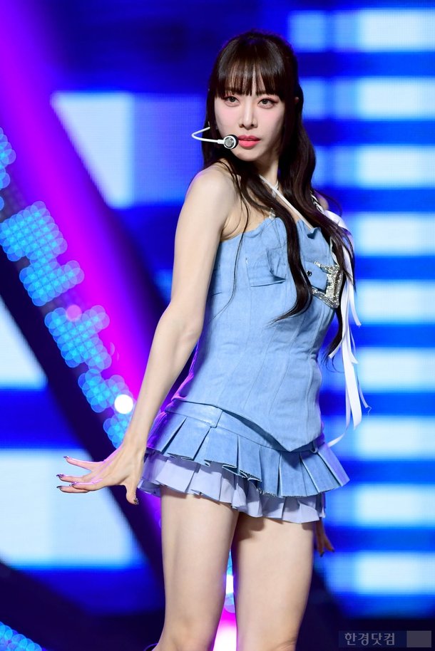 [포토] 브브걸 은지, '매혹적인 눈빛~' : 네이트 연예