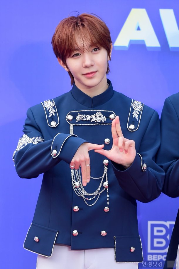 [포토] NCT 위시 료, '부드러운 눈빛' : 네이트 연예