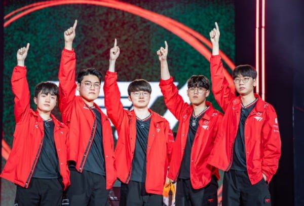 T1, 홈그라운드서 젠지 '무패행진' 끝낼까 [이주현의 로그인 e스포츠] : 네이트 스포츠