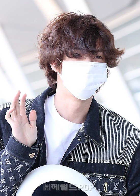 [포토]BTS 진, '귀여운 석진' : 네이트 뉴스