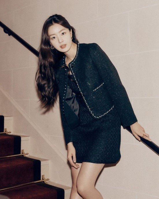 한선화, 다이어트 성공하더니 거침없는 노출 화보 : 네이트 뉴스