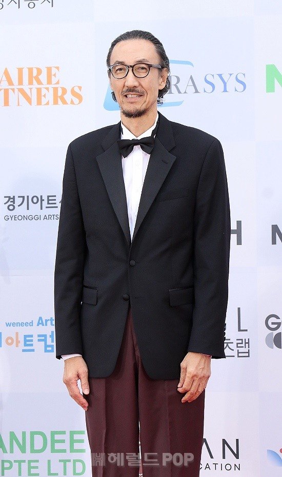 [포토]한기범, 대종상왔어요! : 네이트 뉴스