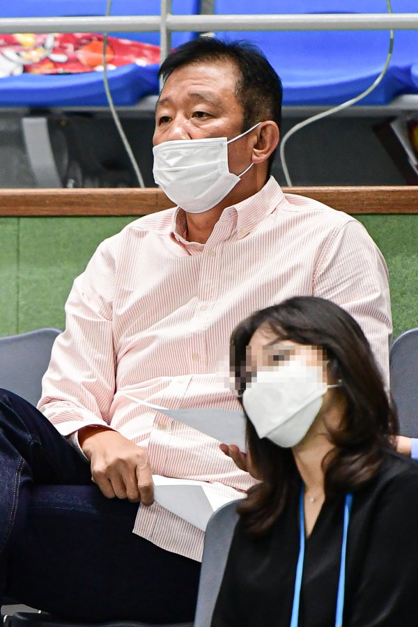 &amp;quot;허재 대표가 비난을 대신 받았다&amp;quot;…&amp;#39;퇴출&amp;#39; 데이원, 입장문 발표 : 네이트 스포츠