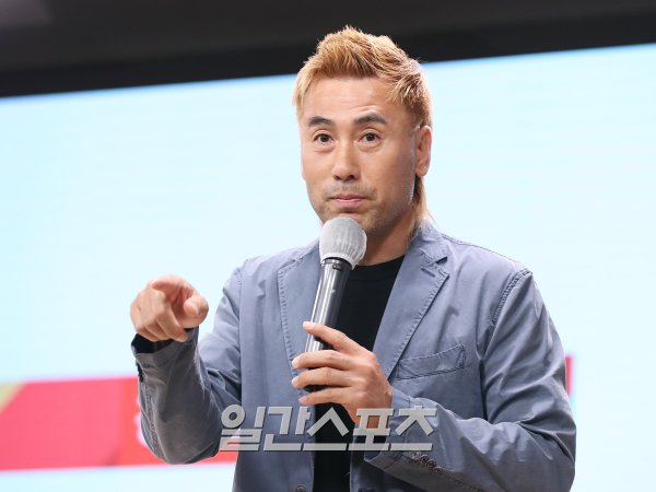 [SMSA] &amp;#39;1타 강사 변신&amp;#39; 김병지 대표, &amp;quot;선수 시절 꽁지머리·드리블은 마케팅&amp;quot; : 네이트 스포츠
