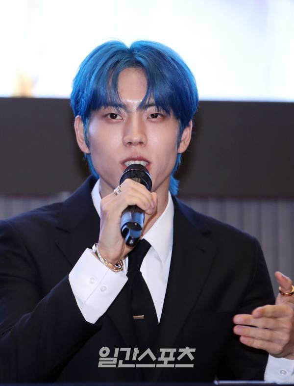 [포토]인피니트 동우, 직접 만든 회사로 팬들과 함께 합니다 : 네이트 연예