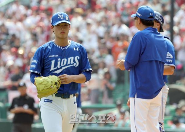 [포토] 이호성, 3회 조기강판 : 네이트 스포츠