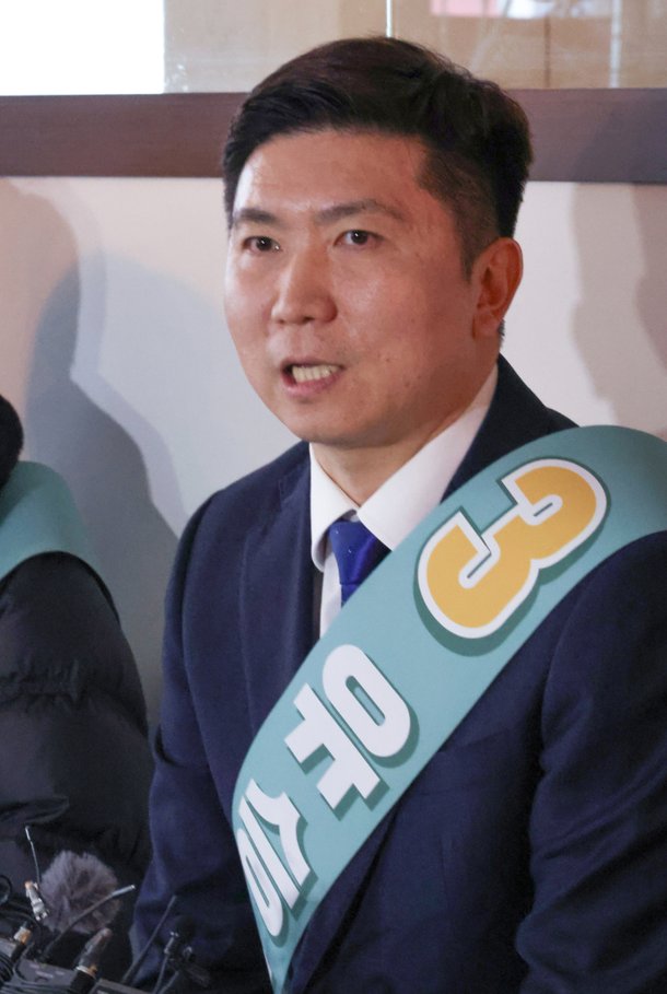유승민 체육회장 후보 &amp;#39;도덕성 논란&amp;#39; 지적 대응…&amp;quot;네거티브 공세 중단하라&amp;quot; : 네이트 스포츠